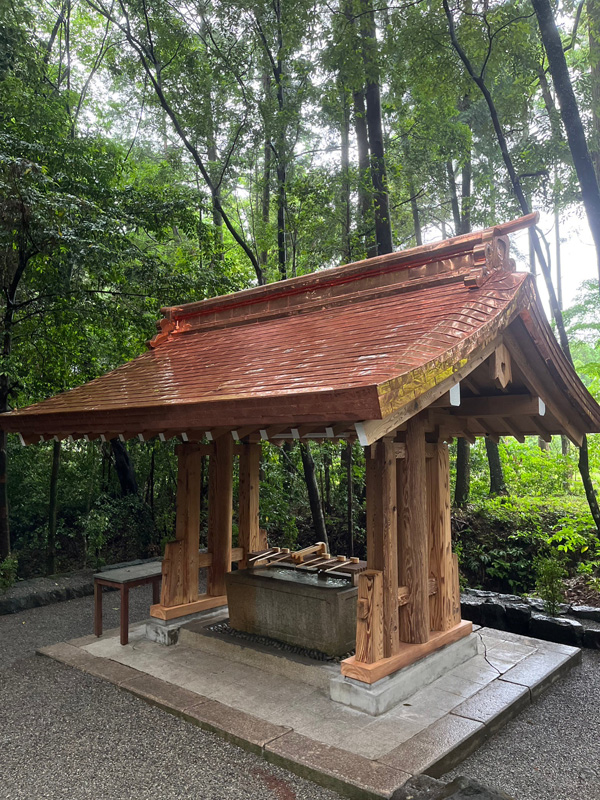 狭野神社の手水舎施工画像
